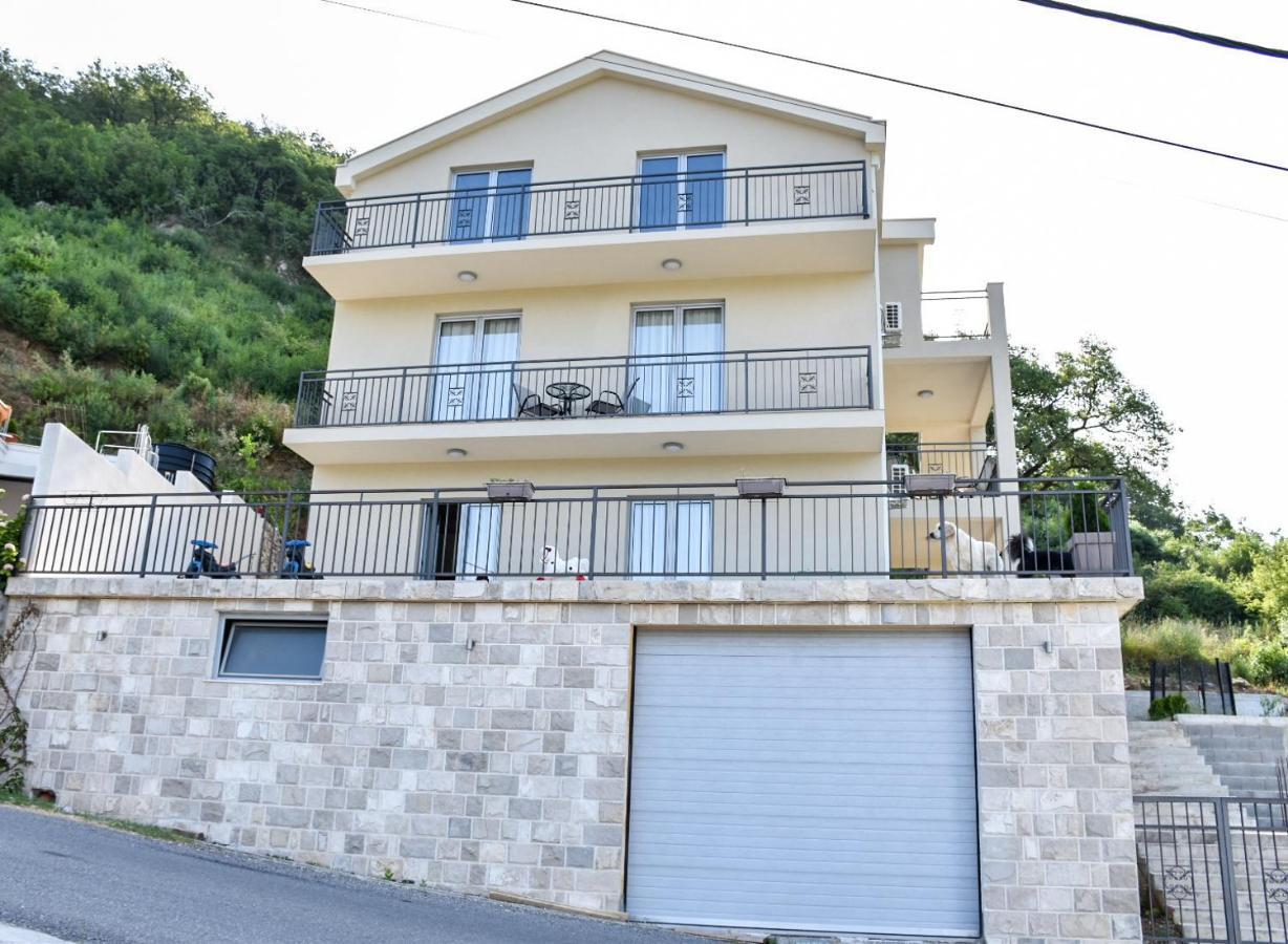 Apartment Sisevic *