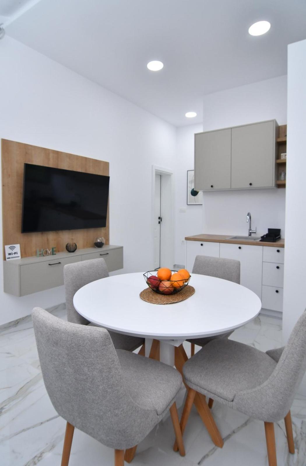 Sisevic Apartment Budva